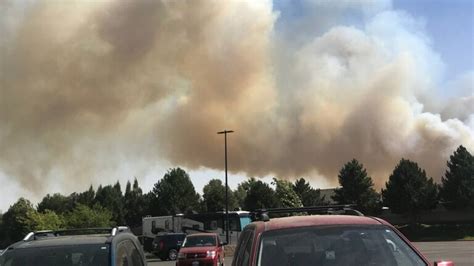 Tri-Cities firefighters were battling a two-alarm fire Sunday evening in Zintel Canyon off Highway 395 in <b>Kennewick</b>. . Local news kennewick